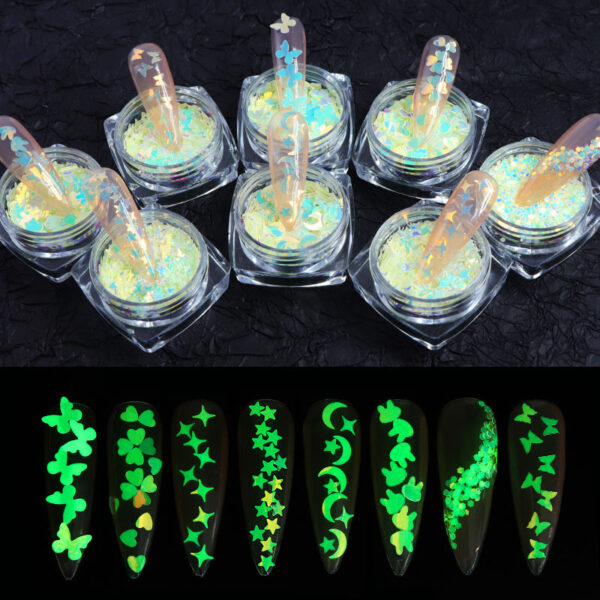 Luminous nail accessories
